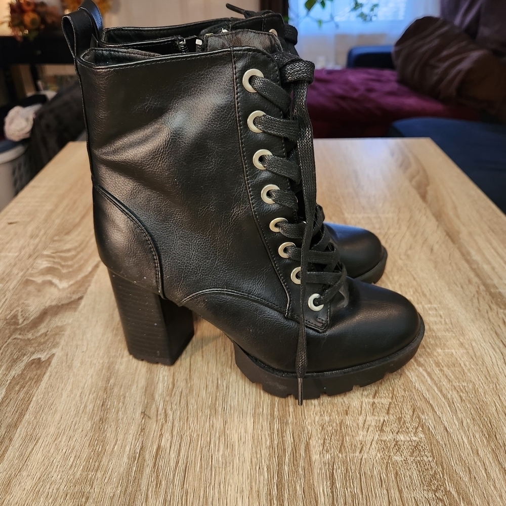 Elegant Black Lace-Up Boots for Women